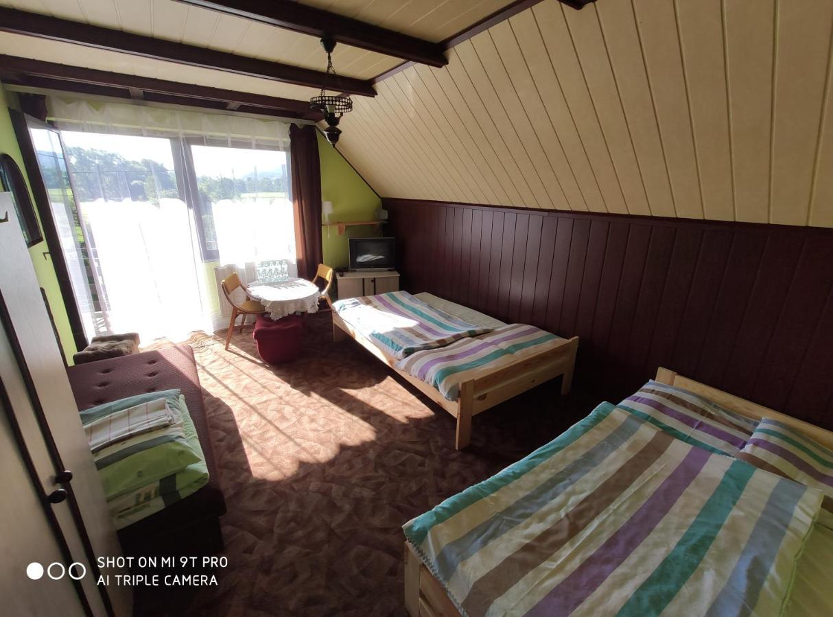 Agroturystyka Pod Kolami Myczkowce Quarto foto