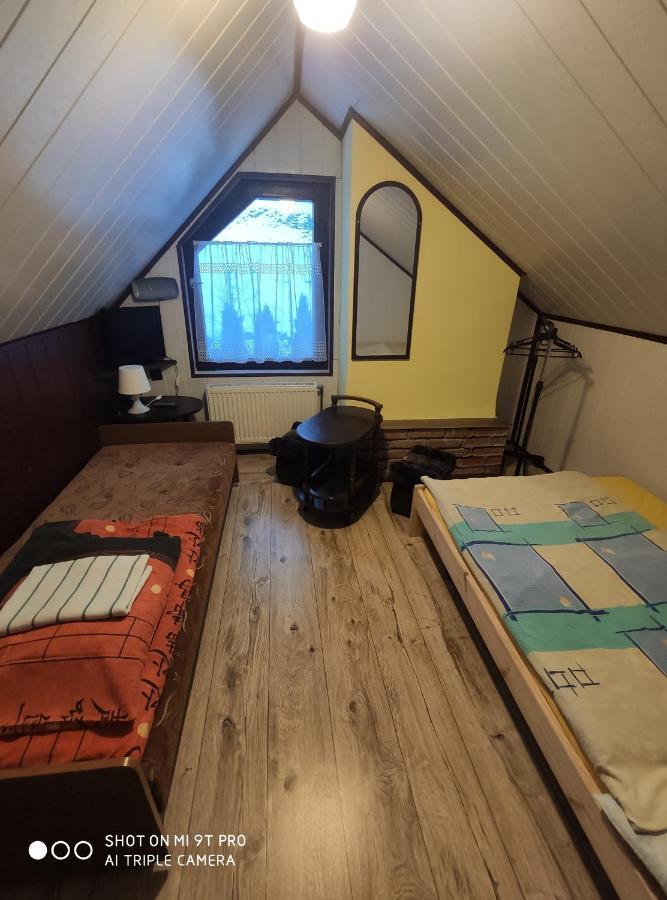 Agroturystyka Pod Kolami Myczkowce Quarto foto